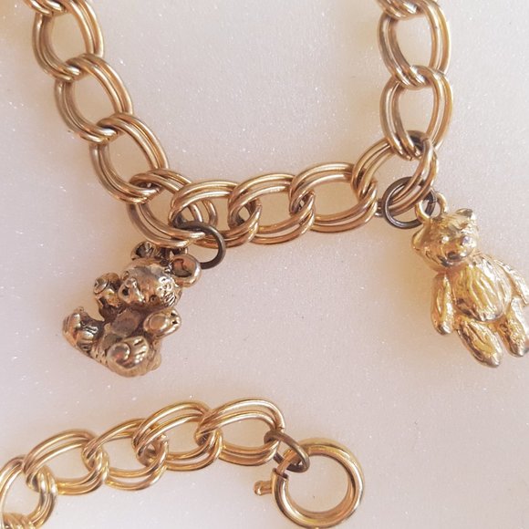🐻 2 x 90s gold tone Charm Bracelets Teddy Shells - Picture 5 of 7